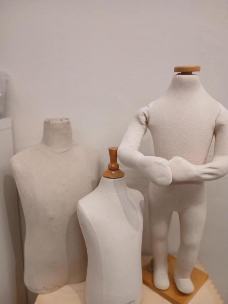 PASPOPPEN - winkel- en presentatie materialen, Hobby en Vrije tijd, Naaien en Fournituren, Gebruikt, Ophalen