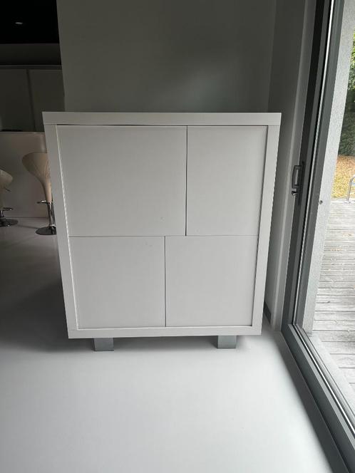 Moderne witte kast, Huis en Inrichting, Kasten | Buffetkasten, Gebruikt, Met lade(s), Met deur(en), Met klep(pen), Met plank(en)