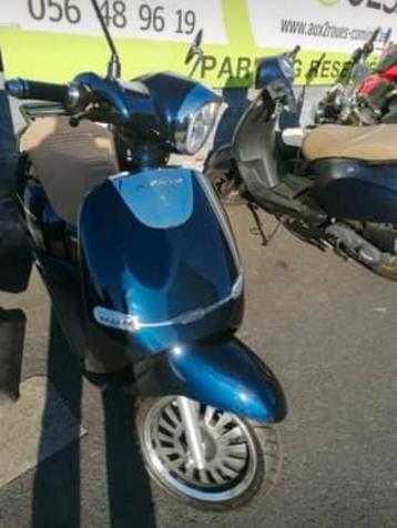 Scooter econeco d'occasion comme neuf classe B 45km 