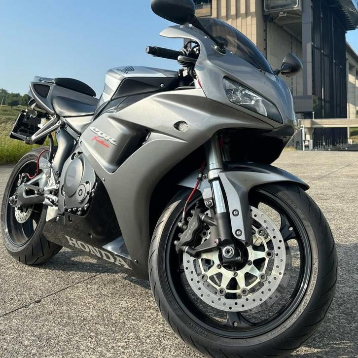 Recherche mécano honda cbr 1000rr 2007, Motoren, Motoren | Honda, Particulier, Ophalen
