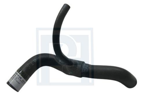 Volvo Radiateurslang 740+760+940+760 onderste TURBO B230ET+B, Auto-onderdelen, Motor en Toebehoren, Volvo, Nieuw, Ophalen of Verzenden