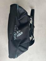 Heel mooie sportzak Adidas, Handtassen en Accessoires, Tassen | Sporttassen, Ophalen, Zo goed als nieuw