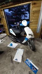 Keeway hurricane polini, Fietsen en Brommers, Tweetakt, Zo goed als nieuw, Ophalen, Overige merken