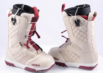 Bottes de snowboard 38 EU pour femmes THIRTYTWO WOMEN'S GROO disponible aux enchères