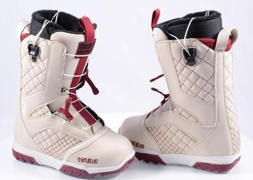 Bottes de snowboard 38 EU pour femmes THIRTYTWO WOMEN'S GROO, Sports & Fitness, Snowboard, Neuf, Chaussures, Envoi