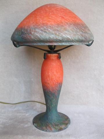 Vintage paté de verre paddenstoel mushroom lamp   beschikbaar voor biedingen