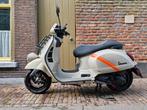 Vespa gtv 300cc, Fietsen en Brommers, Ophalen of Verzenden, Zo goed als nieuw