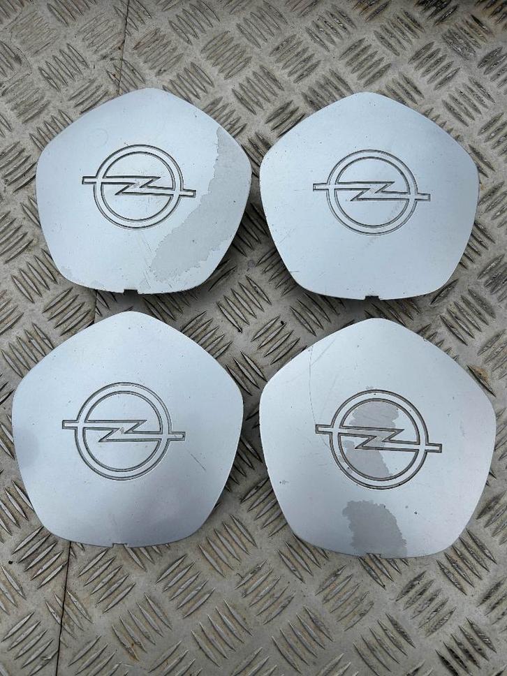 OPEL Kadett E wieldoppen, Auto diversen, Wieldoppen, Gebruikt, Ophalen of Verzenden