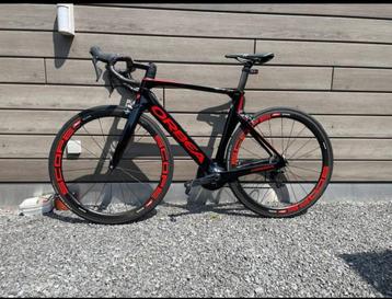 Vélo beschikbaar voor biedingen