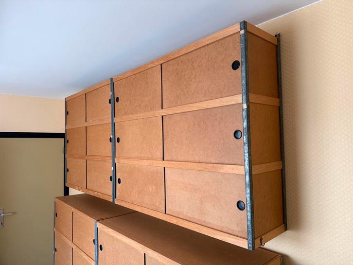Kewlox kasten, Huis en Inrichting, Kasten | Wandmeubels, Gebruikt, 100 tot 150 cm, Minder dan 150 cm, 25 tot 50 cm, Met deur(en)