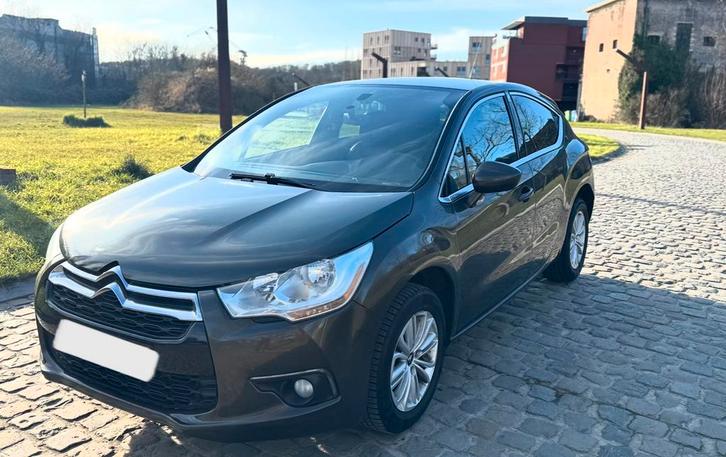 Citroën DS4 2011 1.6i Benzine 110.000 KM, Auto's, Citroën, Particulier, DS4, Cruise Control, Benzine, Euro 5, Berline, 5 deurs