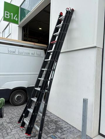 LADDER: 3 delige schuifladder Altrex Nevada, Doe-het-zelf en Bouw, Ophalen, Zo goed als nieuw, Ladder, Opvouwbaar of Inschuifbaar