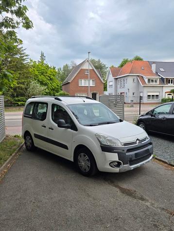Citroen Berlingo, 2012, 5 Place, Roule impeccable  beschikbaar voor biedingen