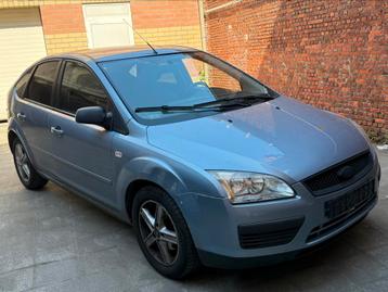 Ford Focus 1.4i Essence Euro4 7/2007 5 Portes Airco Jantes  beschikbaar voor biedingen