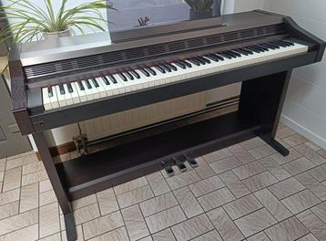 Roland piano 3500S beschikbaar voor biedingen