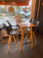 Tafels en krukken tekoop, Huis en Inrichting, Ophalen, Zo goed als nieuw