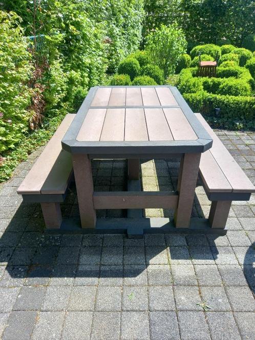 Stijlvolle en duurzame kunststof picknicktafel, Tuin en Terras, Picknicktafels, Zo goed als nieuw, Rechthoekig, Overige materialen