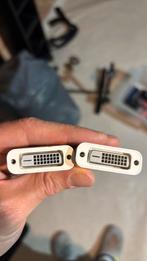 Apple adapter, Informatique & Logiciels, Pc & Câble réseau, Enlèvement ou Envoi, Comme neuf