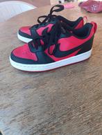 Nike schoenen jongen of meisje maat 37.5, Ophalen, NIKE, Jongen of Meisje, Zo goed als nieuw