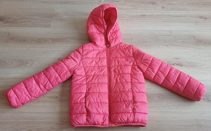 Doudoune fille 10 ans, Enfants & Bébés, Vêtements enfant | Taille 140, Comme neuf, Fille, Manteau, Enlèvement ou Envoi