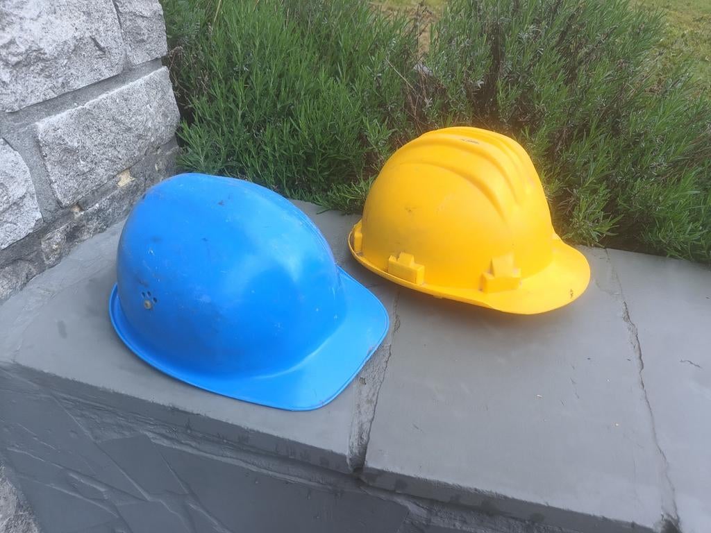 2 casques de sécurité en plastique robuste, Bricolage & Construction, Casques de sécurité, Enlèvement