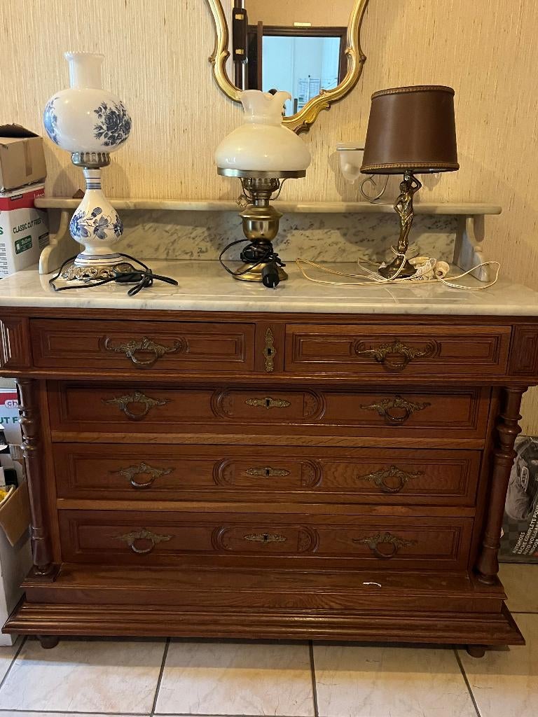 antieke kast, Enlèvement