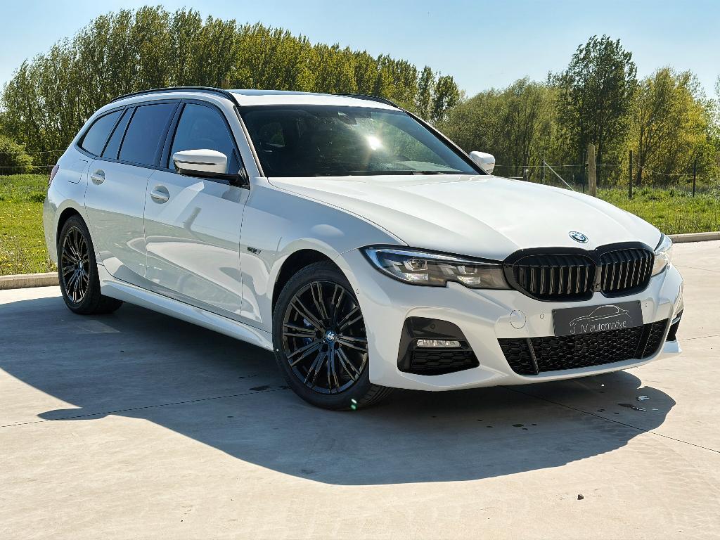 BMW 330e - 2022 - 76.593km - Pano - M-sport - 360, Autos, Cuir et Alcantara, https://public.car-pass.be/vhr/74645868-64a6-4d8a-b08c-91833e10e7bf