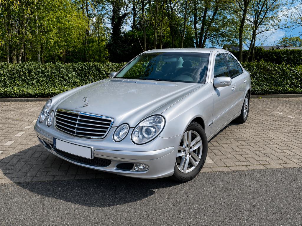 Mercedes E220 cdi / Automaat / GPS / Camera / Airco ❄️, Auto's, Mercedes-Benz, Automaat, Diesel, Particulier, Achteruitrijcamera