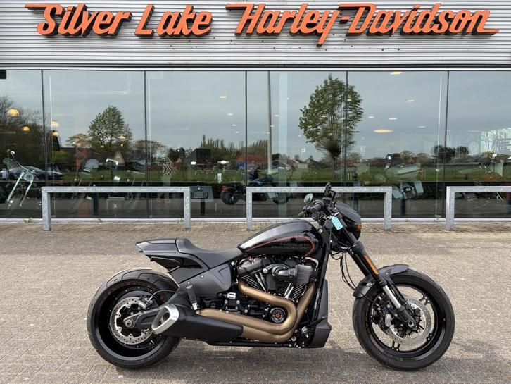 Harley-Davidson Softail FXDR in opdracht van onze klant, Motoren, Motoren | Harley-Davidson, Overig