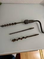 Antiek boormachine, Ophalen