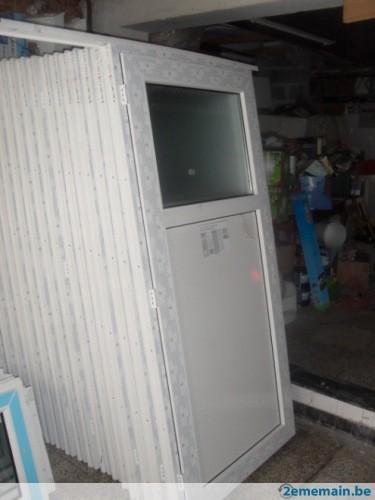 Voorraadafvoer van PVC-deuren en -kozijnen, Doe-het-zelf en Bouw, Deuren en Vliegenramen, Nieuw, Glas, Hout, Kunststof, Metaal