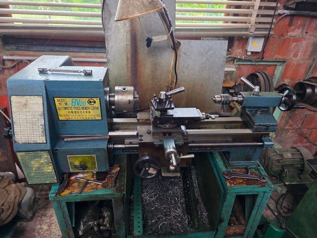 Tour a métaux BV20, Enlèvement, A, A, A