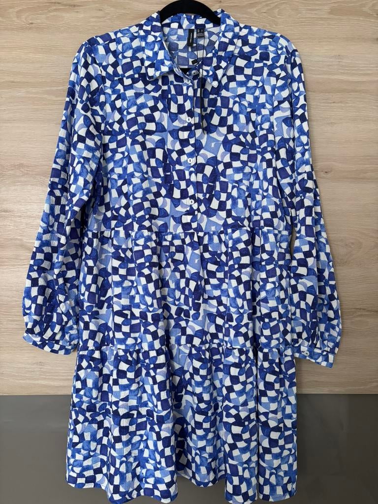 Mt L. Vero Moda dameskleedje ( nieuw), Vêtements | Femmes, Robes, Enlèvement ou Envoi, Neuf, Taille 42/44 (L)