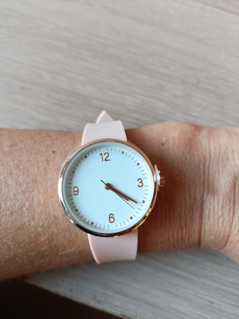 Montre neuve doré rose, Enlèvement ou Envoi