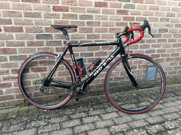 Red Bull Carbon SL avec groupe Carbon Campagnolo Chorus 11, Vélos & Vélomoteurs, Vélos | Vélos de course, Comme neuf, Carbone