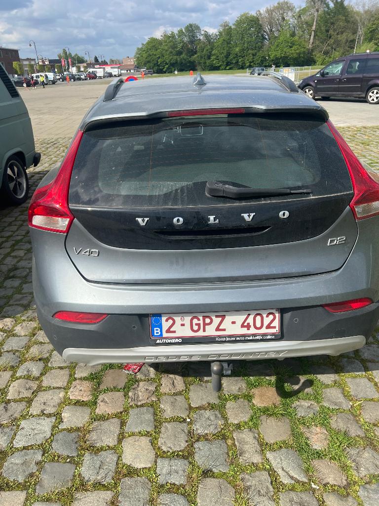 2021 Volvo V40 Cross Country 2.0 D2, Autos, Cuir, Argent ou Gris, Achat, Euro 6