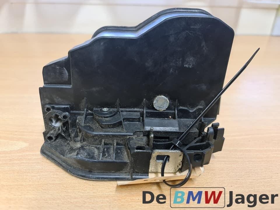 Deurslot rechtsvoor BMW E87 E90 E60 F30 F36 7036168, Gebruikt, Ophalen of Verzenden, BMW, BMW