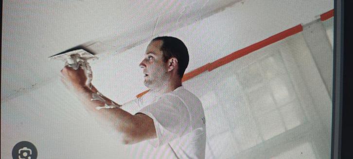 Bon plafonneur sur liege bas prix, Bricolage & Construction, Éclairage de chantier, Enlèvement ou Envoi