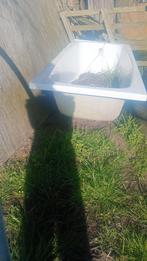 2 badkuipen als drinkgelegenheid voor dieren, Dieren en Toebehoren, Ophalen, Gebruikt