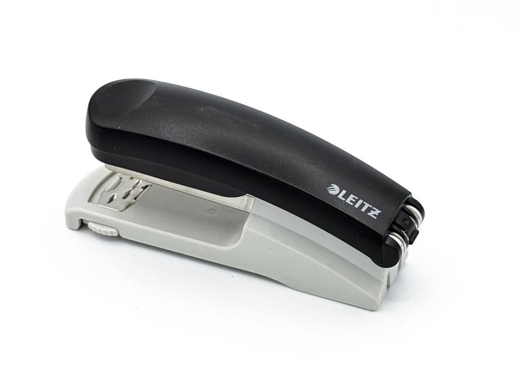 Agrafeuse Leitz 5500 NeXXt, Divers, Accessoires de bureau, Comme neuf, Enlèvement ou Envoi