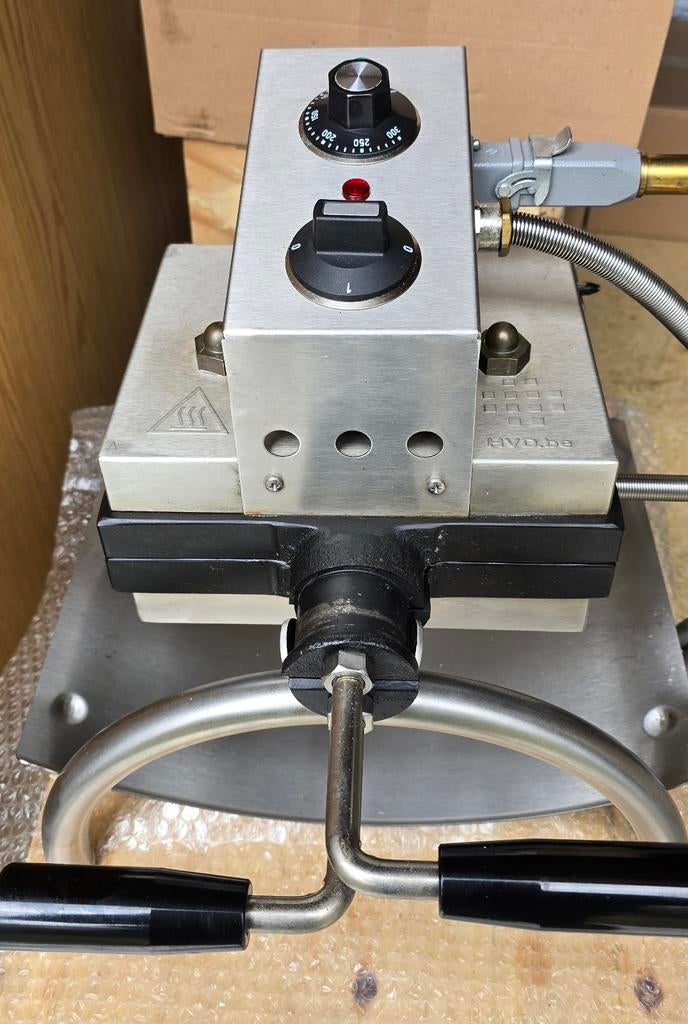 Set van 2 professionele wafelijzers van HVD - modellen A25 e, Ophalen