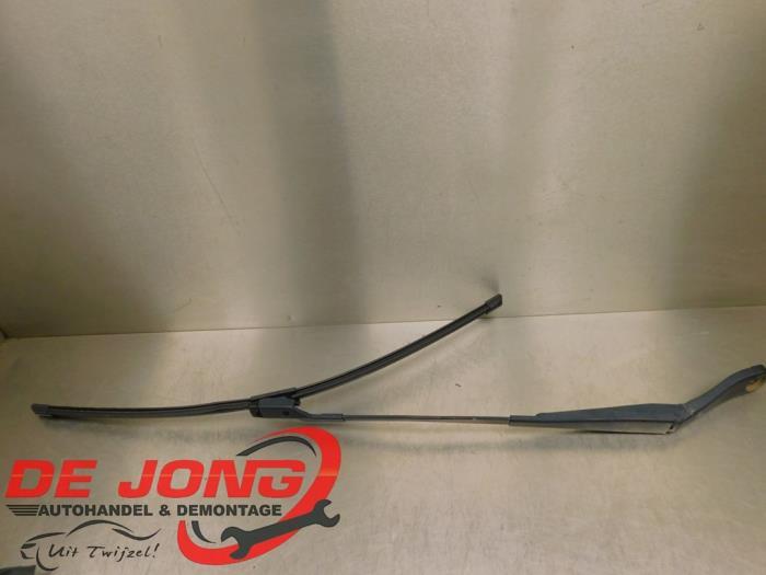 Bras essuie-glace avant d'un Volvo V60, -, 3 mois de garantie, -, -