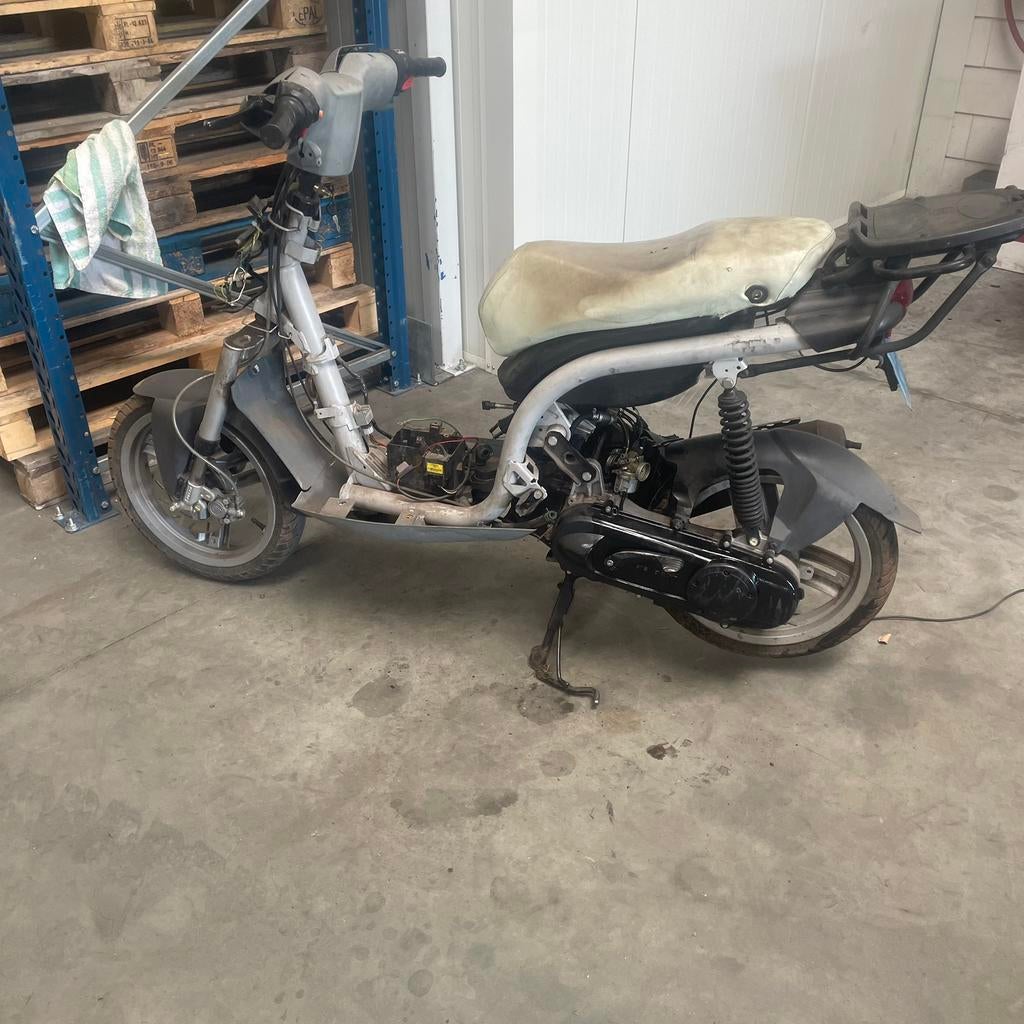 Peugeot ludix opknapper, Gebruikt, 0 versnellingen, 49 cc, Ophalen