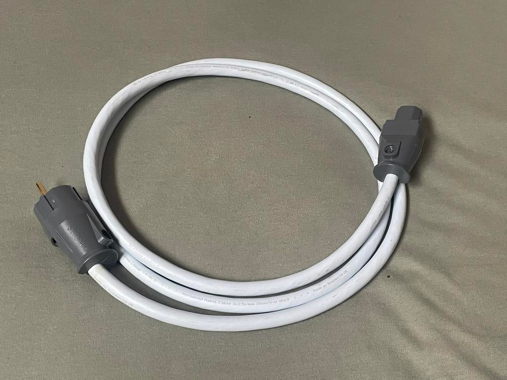 Supra voedingskabel, TV, Hi-fi & Vidéo, Câbles audio & Câbles de télévision, Envoi, Comme neuf