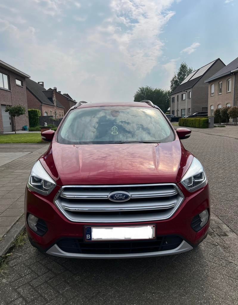 Ford Kuga1.5 EcoBoost 4x4 Titanium-Automaat-Benzine-Trekhaak, Rouge, Achat, Euro 6, Noir