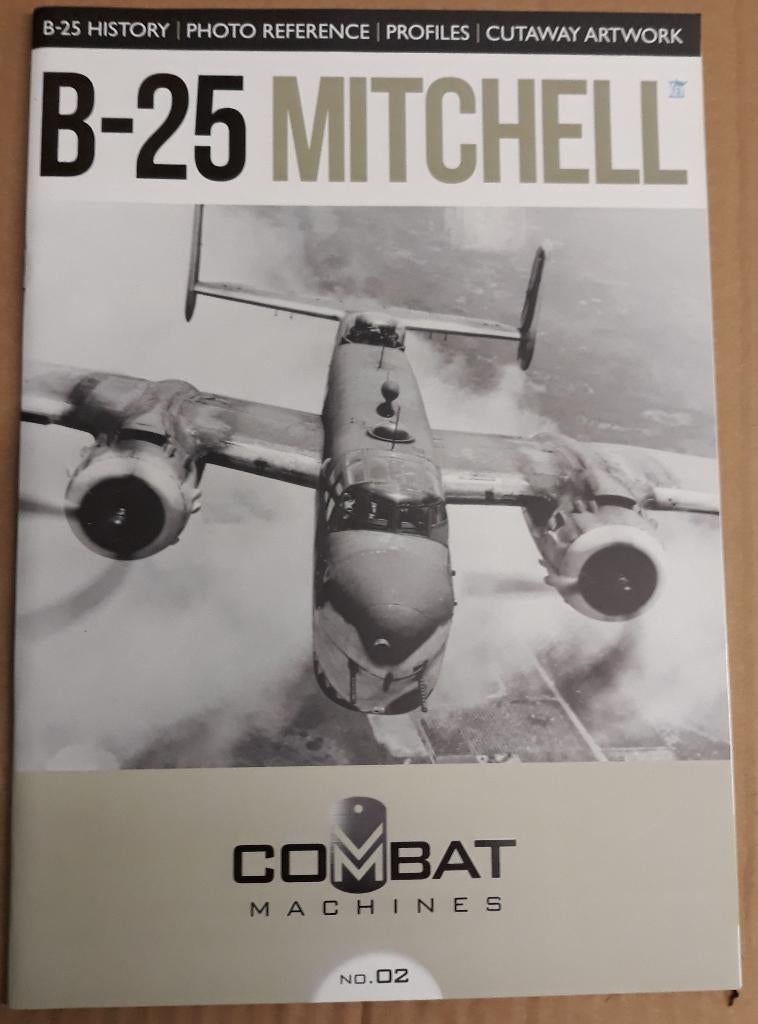 B-25 Mitchell Combat Machines No 2, Collections, Aviation, Enlèvement ou Envoi, Neuf, Livre ou Revue