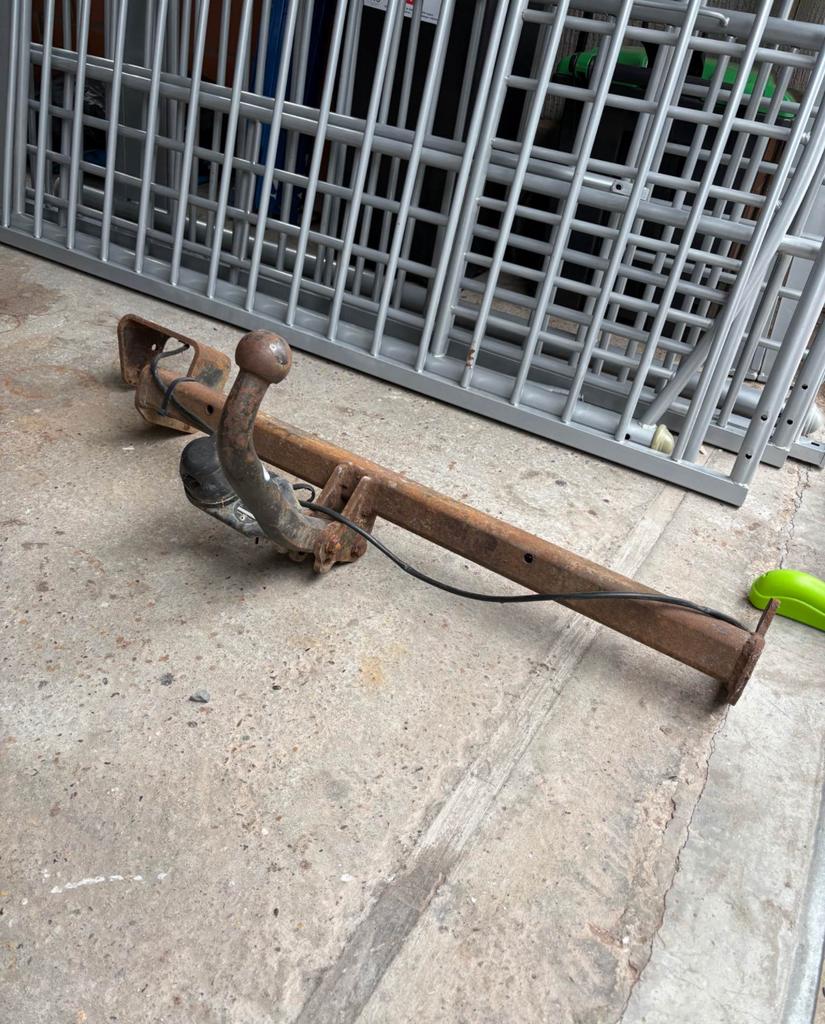 Trekhaak Opel Corsa, Ophalen, Opel