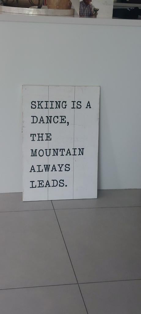 Wanddecoratie ski van J-Line, Enlèvement