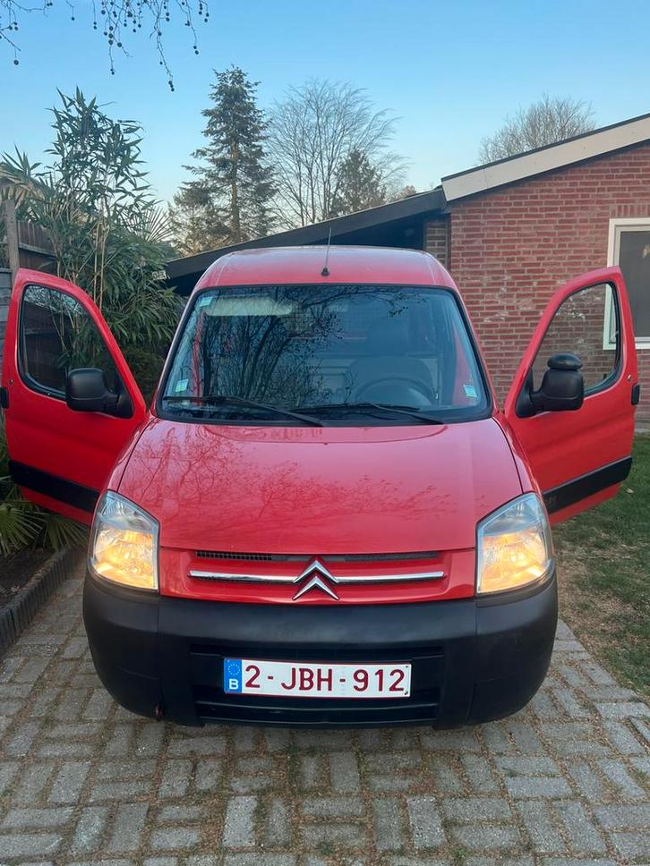 Citroën berlingo, Auto's, Bestelwagens en Lichte vracht, ABS, Airbags, Elektrische ramen, Schuifdeur, USB, Citroën, Diesel, Euro 4
