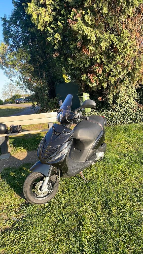 Piaggio Zip iGet A klasse 2022 SP, Fietsen en Brommers, Scooters | Piaggio, Zo goed als nieuw, Zip, Klasse A (25 km/u), Benzine